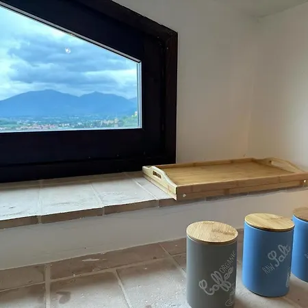 Trilocale In Centro Storico A *