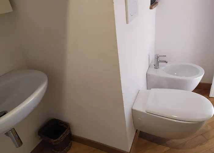 Trilocale In Centro Storico A * スポレート